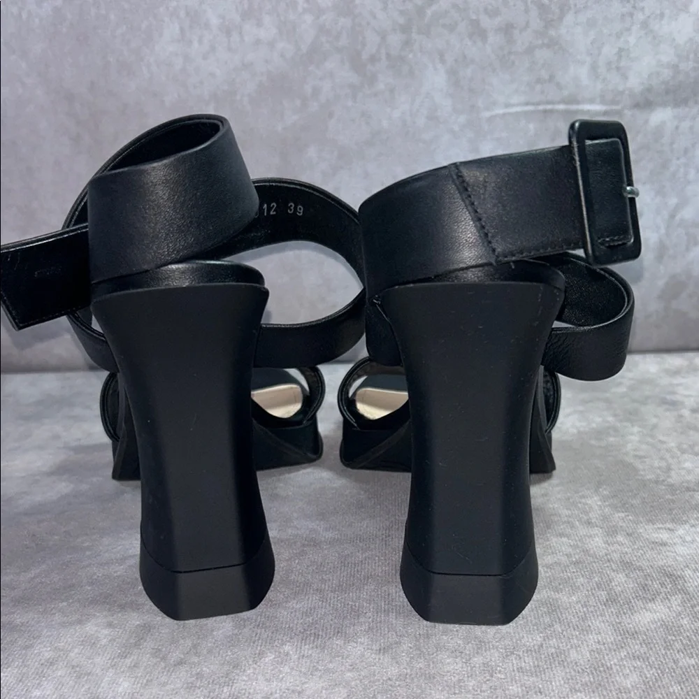NWT AGL Janis Sandal Black Platform Sandals Heel Ankle Wrap Buckle Size 39